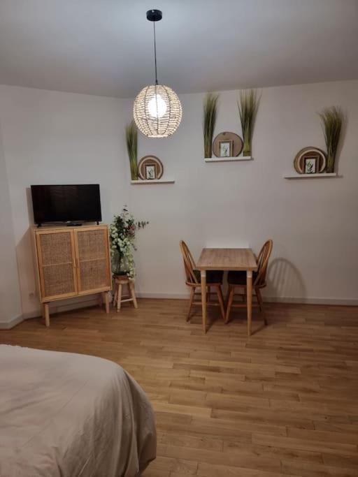 Studio L'Eden Moulins  Ngoại thất bức ảnh