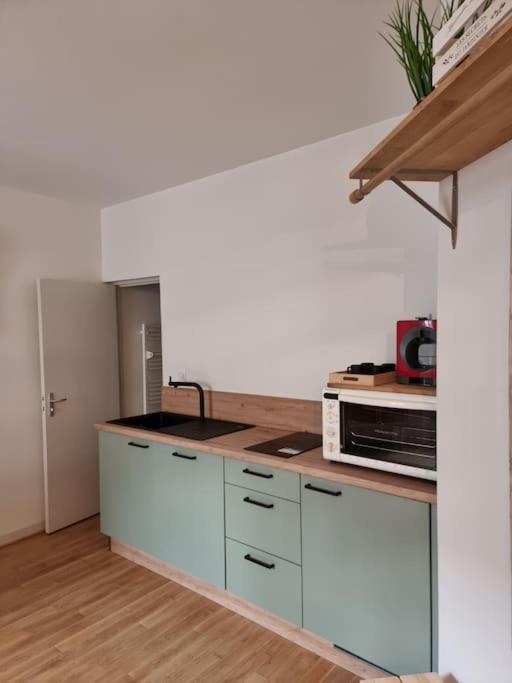 Studio L'Eden Moulins  Ngoại thất bức ảnh